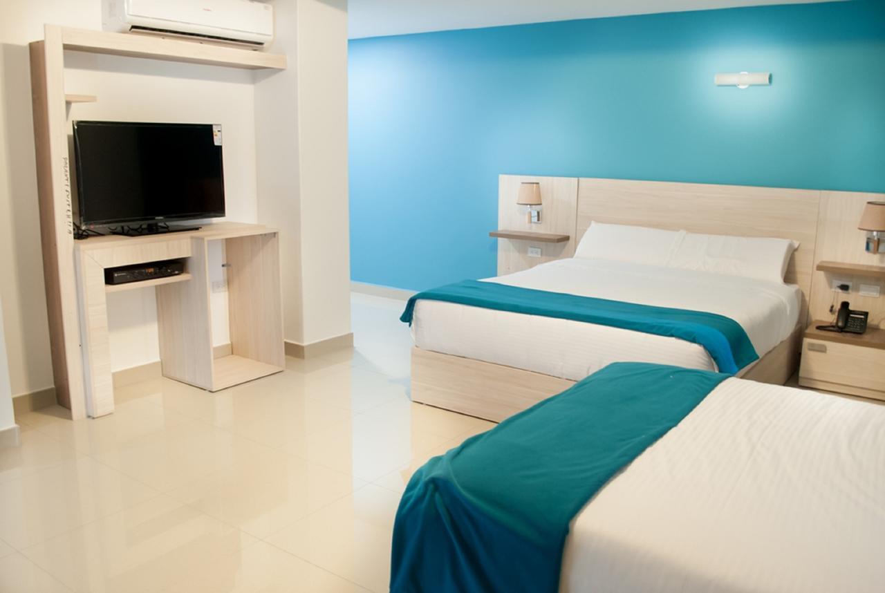 Hotel - Centro Comercial Punta Del Mar Salinas (Santa Elena) Εξωτερικό φωτογραφία